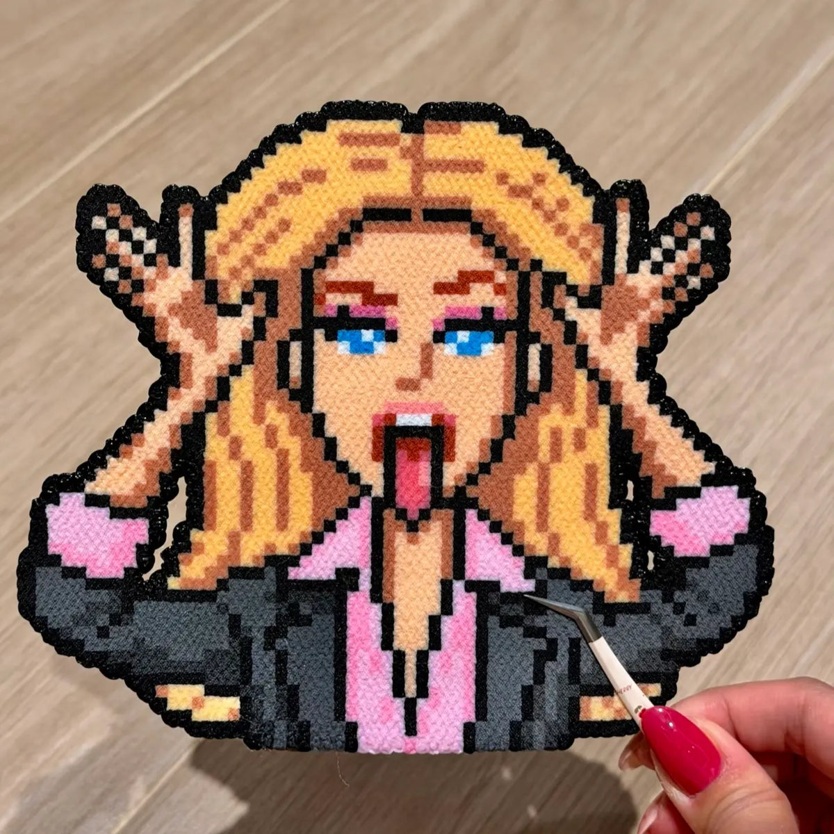 Attitude girl Fuse beads Pixelart 03